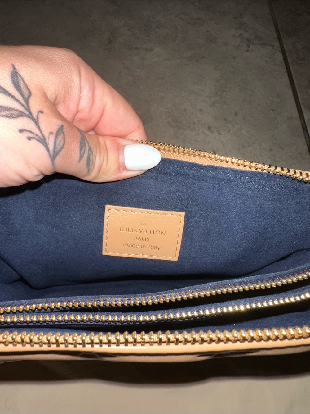 Louis Vuitton Coussin PM Camel - Picture 5 of 8